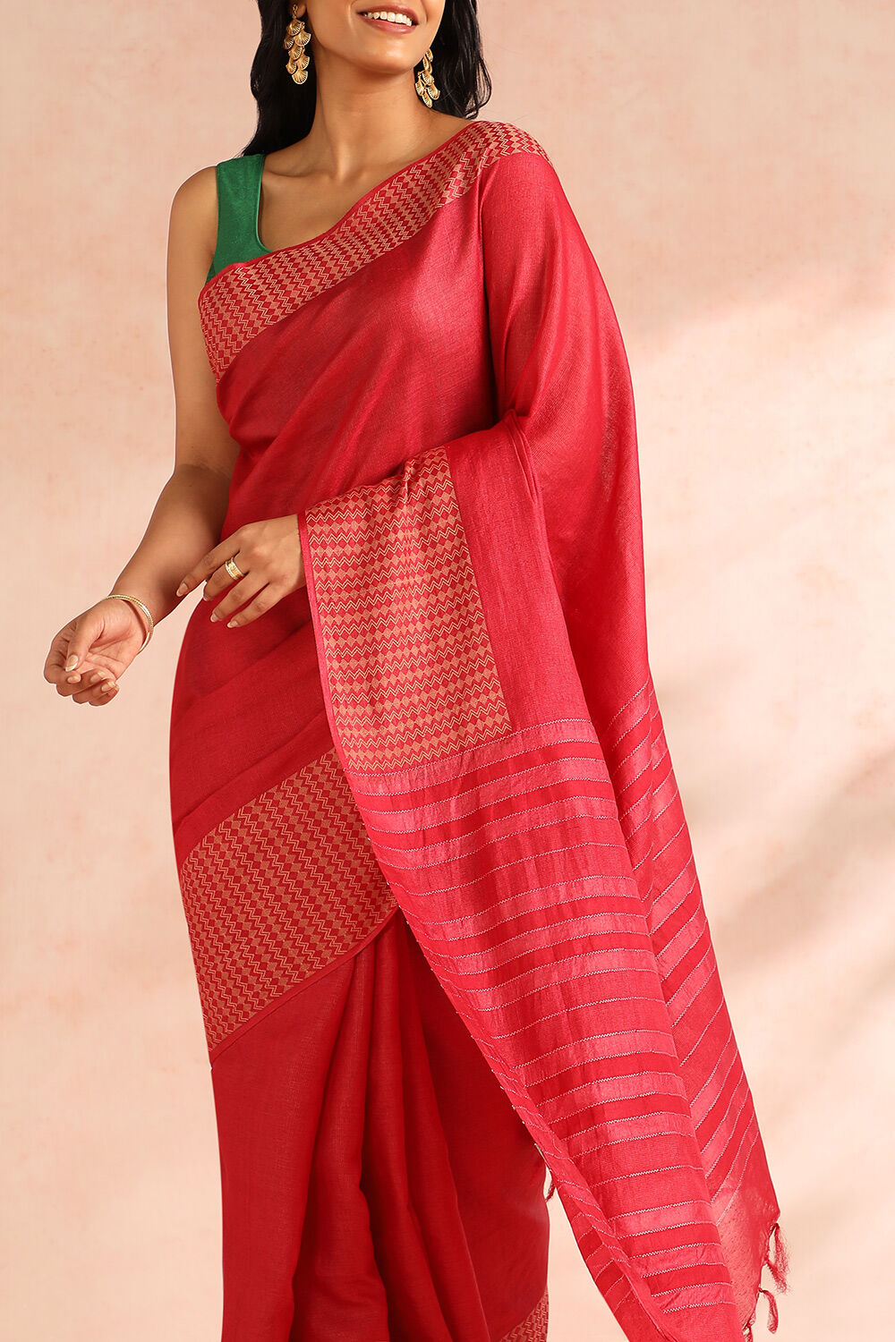 Taneira to host its first Exhibition of handcrafted range of sarees in  Kurnool - PNI