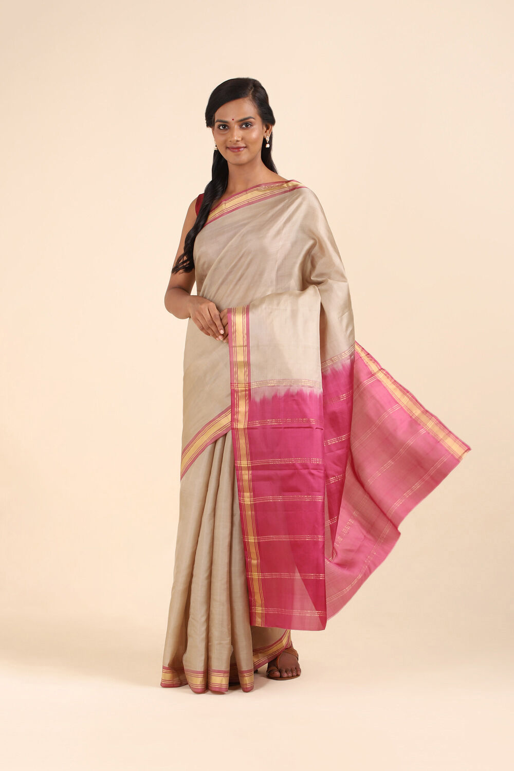 Off White Color Sarees Online | Taneira