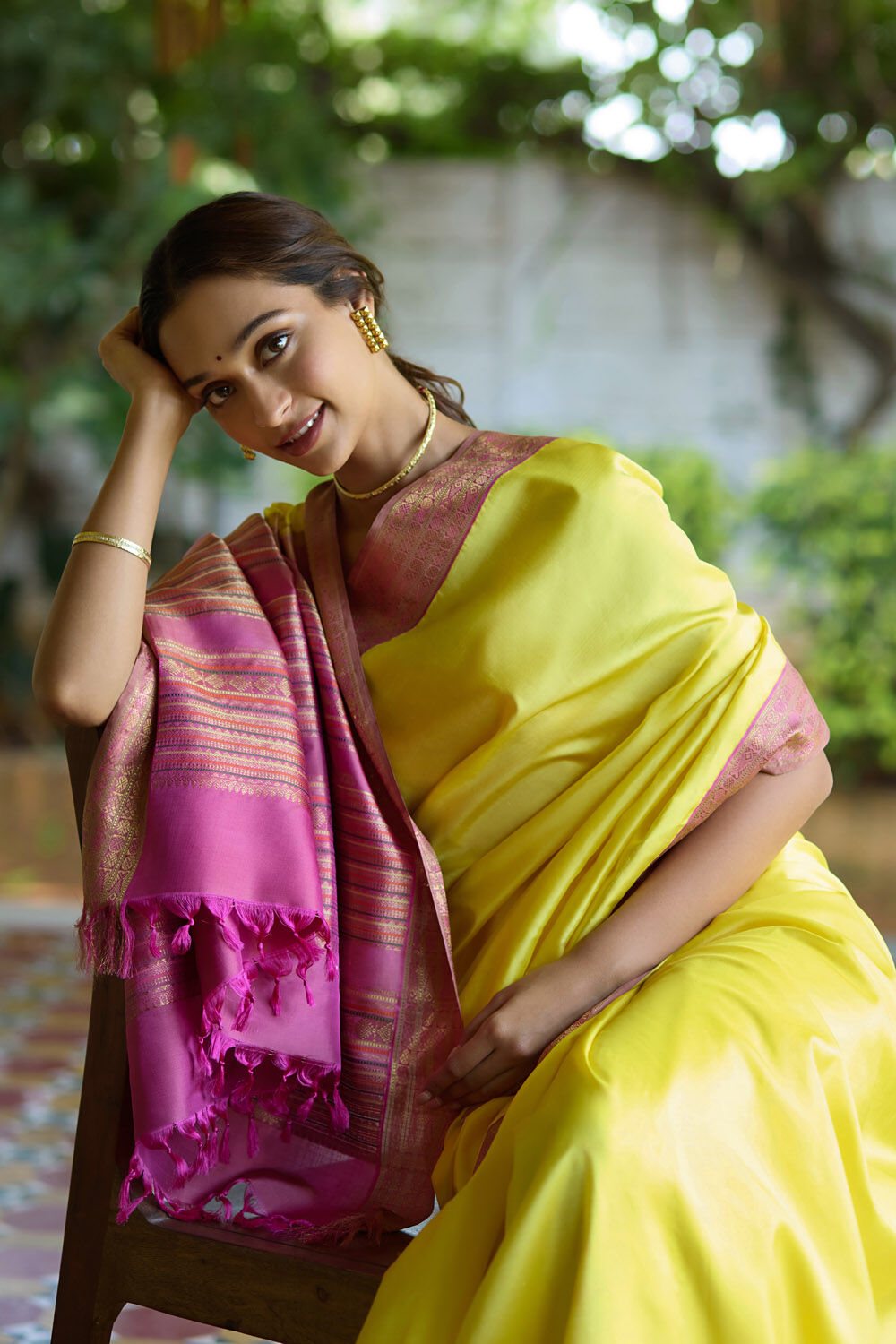 Buy Traditional Wear Yellow Kanjivaram Silk Saree Online From Surat  Wholesale Shop.