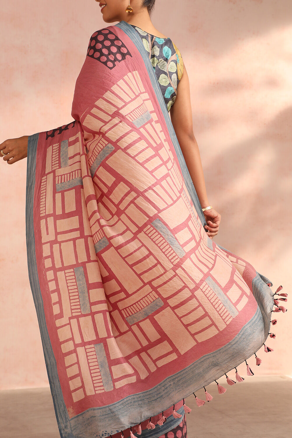 Shop Exotica Gujrati Stitch Saree Online - Silk Petalss