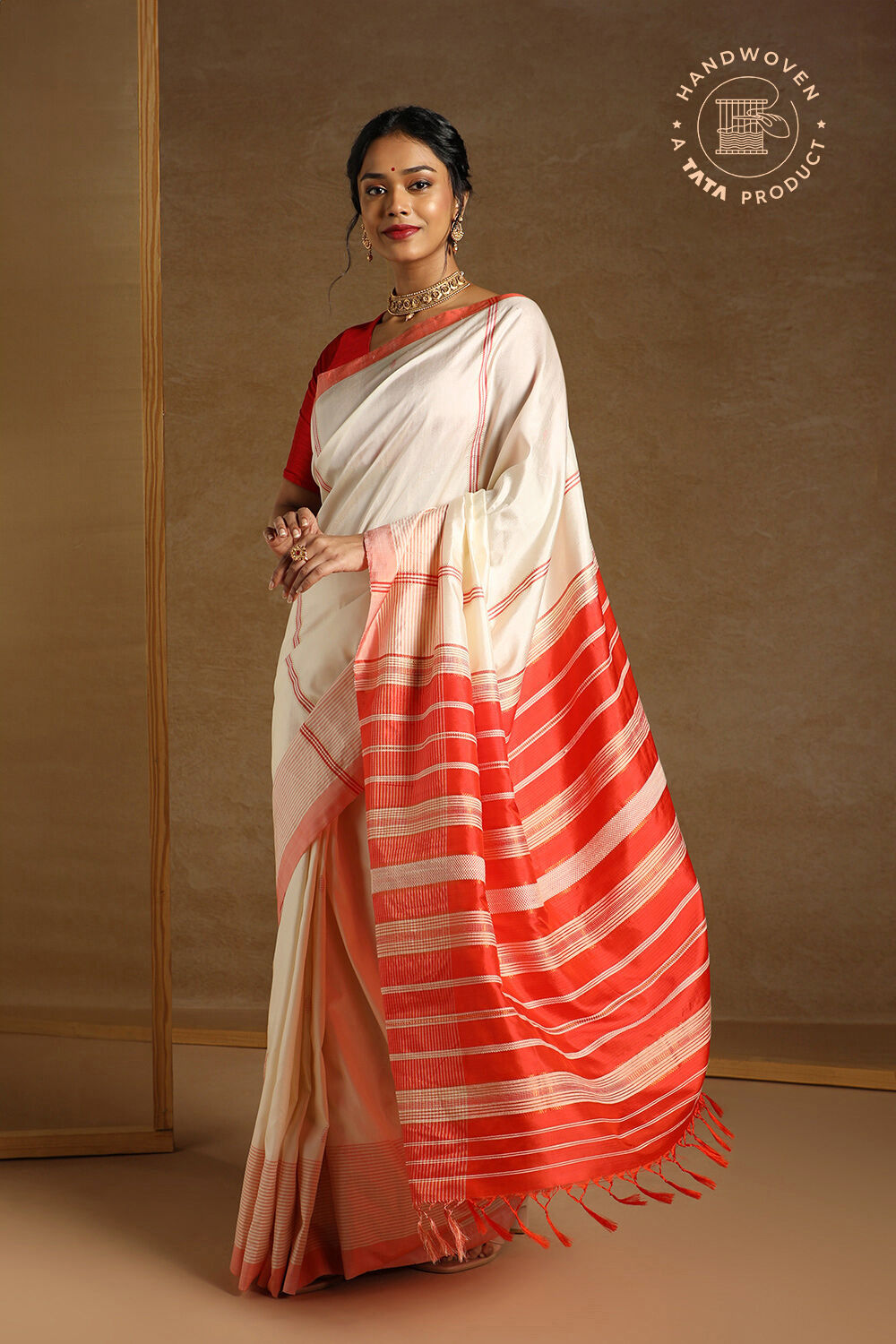 Red and white Bengal cotton plain – For Sarees