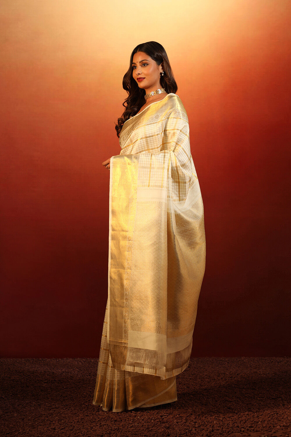 Buy White Sarees for Women by WILORI Online | Ajio.com