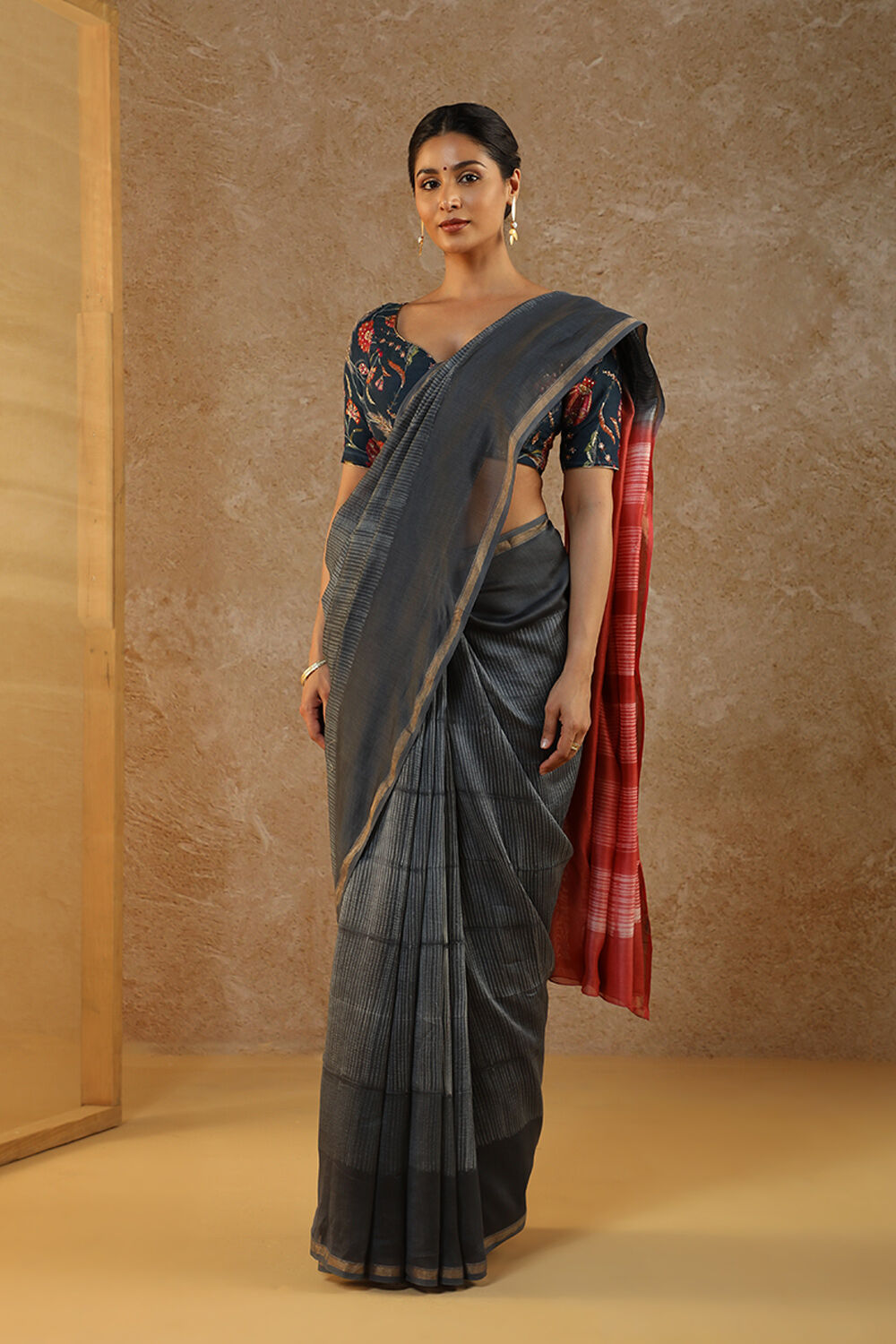 Women's Madhubani Painting Shibori Tie & Dye Linen Saree - MithilanchalGroup