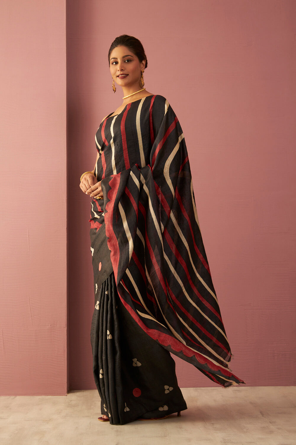 Taneira - 'I am one of Taneira's biggest fans. The collection really lives  up to the TATA product tag! My personal favorite is their silk Ikat  collection, so I chose this Rajkot
