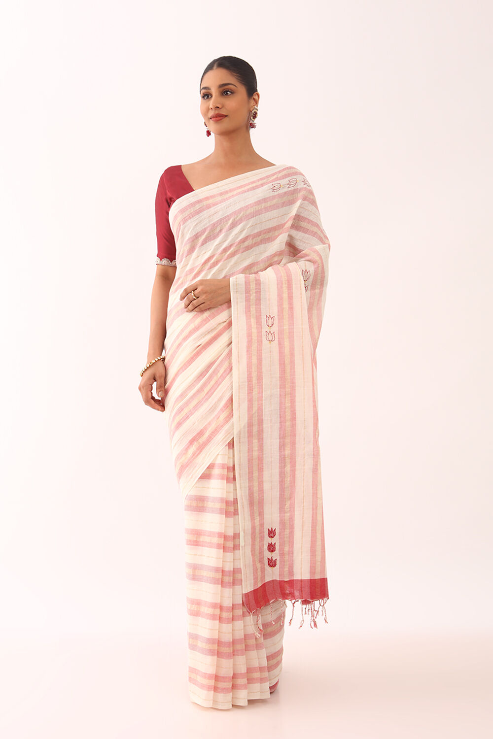 Order handloom khadi cotton sarees online - Daily buyys - Medium