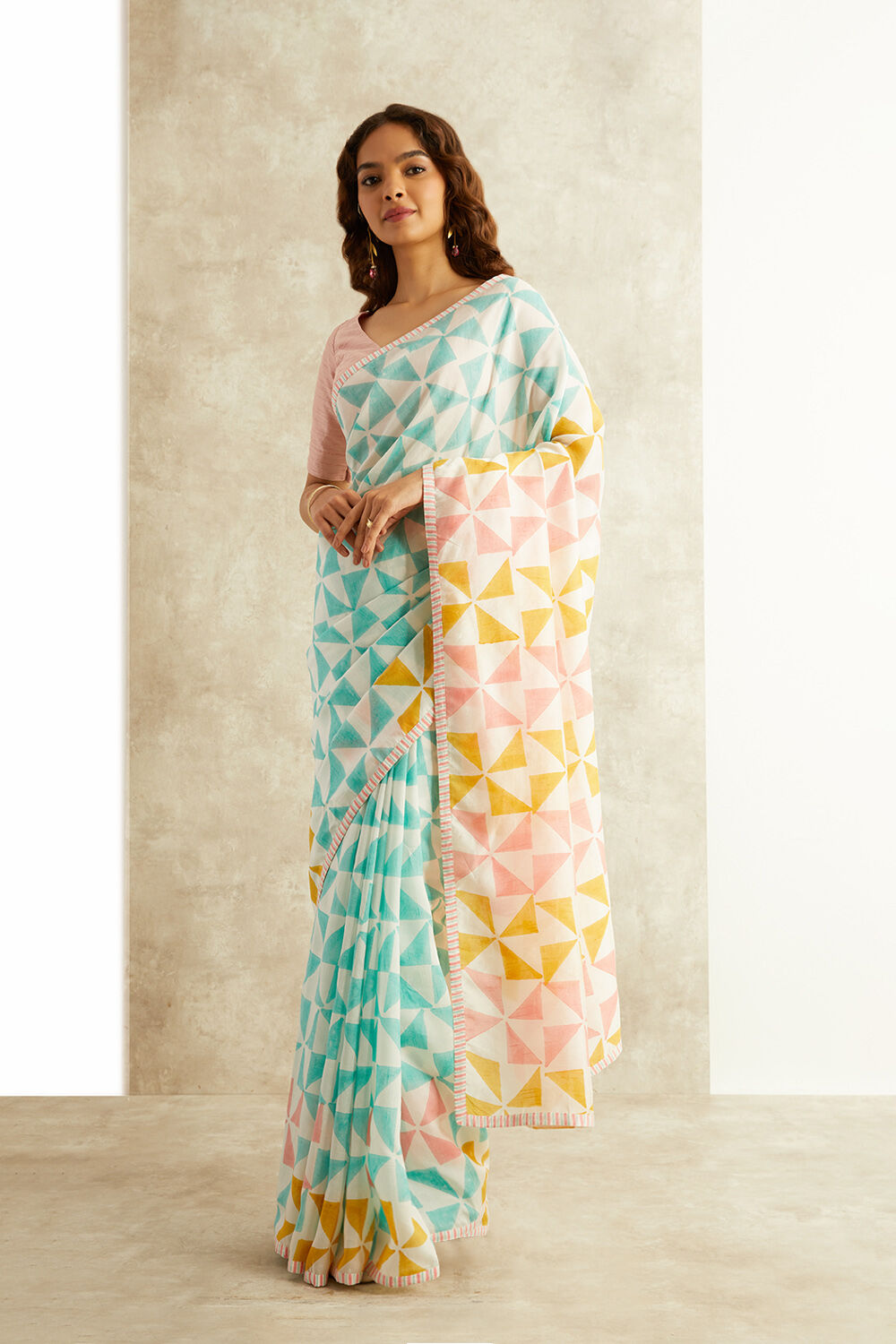 Buy Taneira Sarees Online In India At Best Price Offers | Tata CLiQ