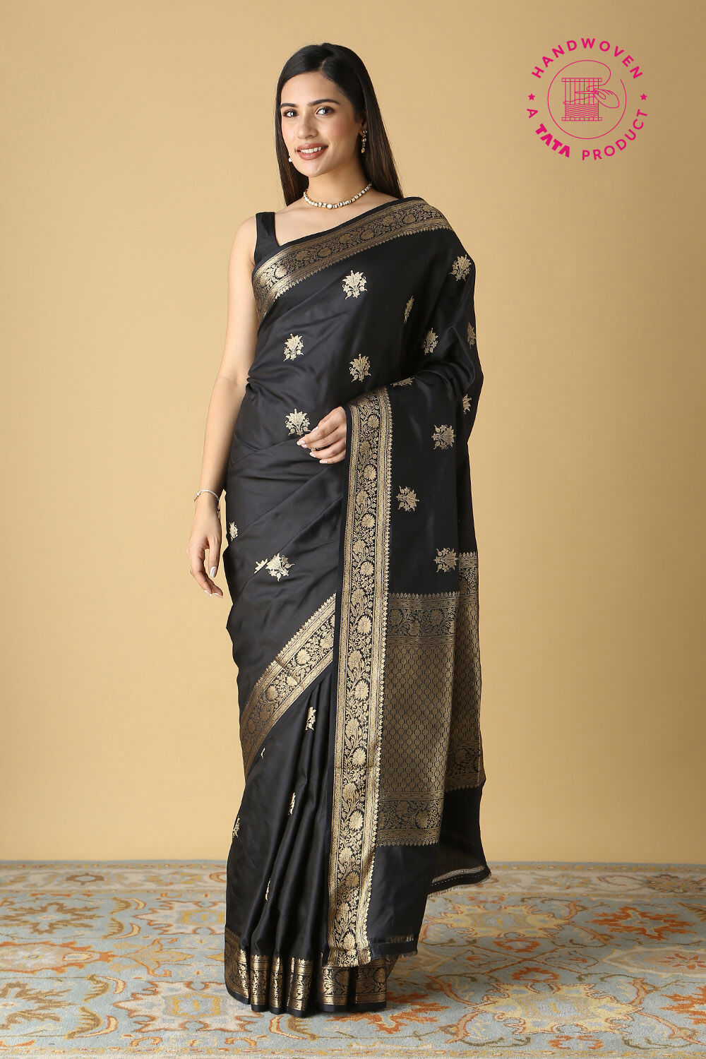 Buy Taneira Green Banarasi Saree With Unstitched Blouse for Women's Online  @ Tata CLiQ