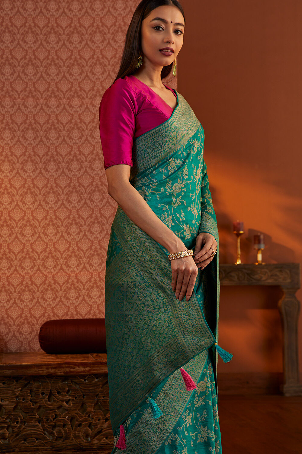 Buy Sea Green Color Silk Fabric Weaving Print Saree Online - SREV2978 |  Appelle Fashion